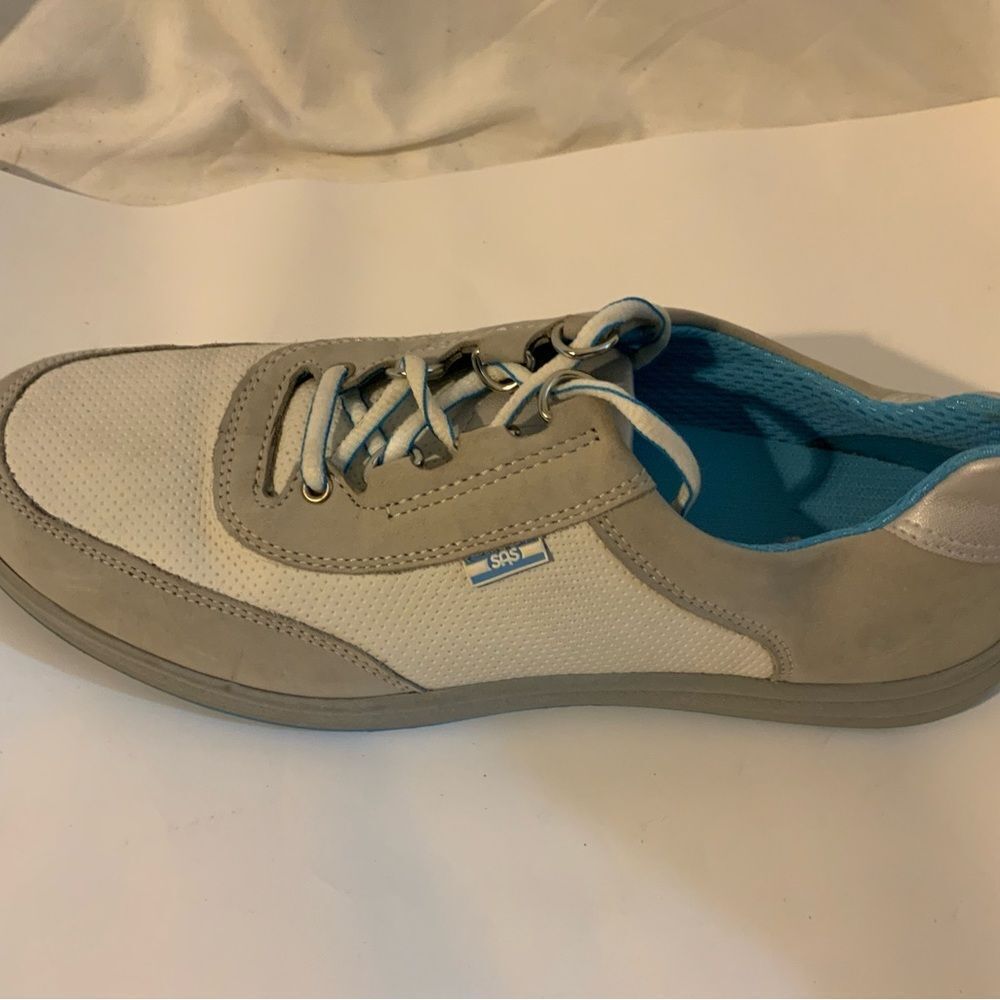 Women's 8 N SAS Sporty Active Sneakers Walking Shoes Multicolor Leather